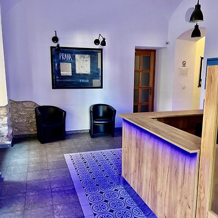 City Centre Apartment With Parking Praag Buitenkant foto